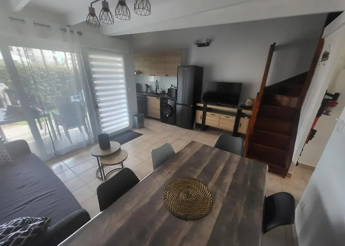 Maisonnette Mail Rochelongue location samedi au samedi