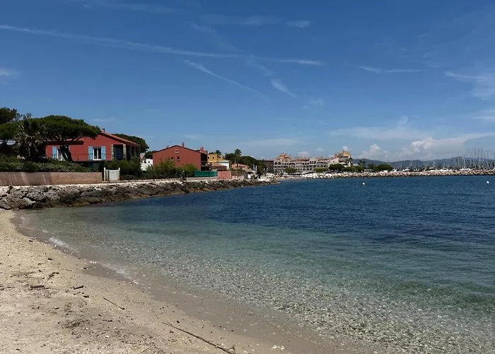 Vue Sur Les Iles D'Or