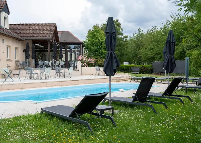 Hôtel pour familles: Kyriad Nuits-Saint-Georges