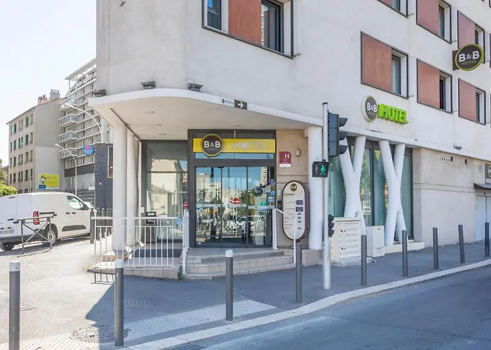 B&B HOTEL Marseille Centre La Timone