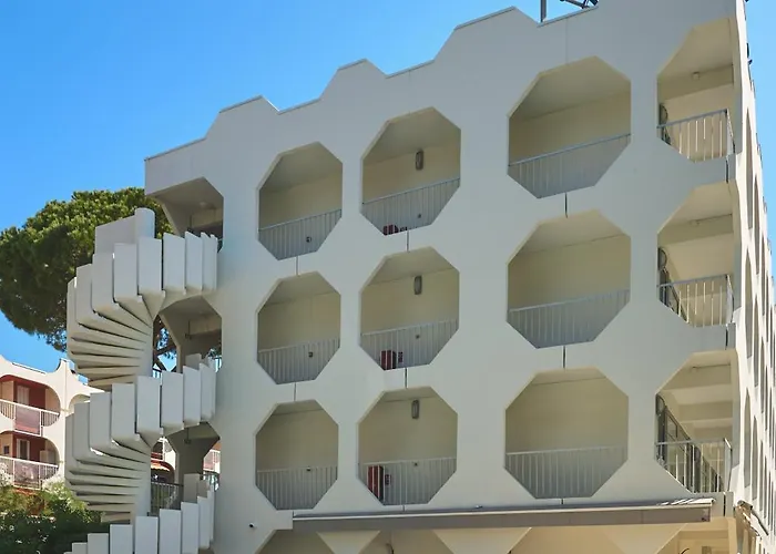 Hôtel Les Rives Bleues