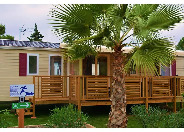 Mobil home - Clim, LV, LL, TV - Camping LA CARABASSE 4 étoiles - MH-A004