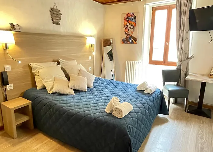 Hôtel Du Cheval Blanc Barcelonnette