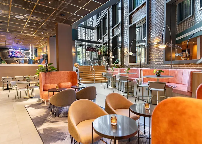 Yotel City