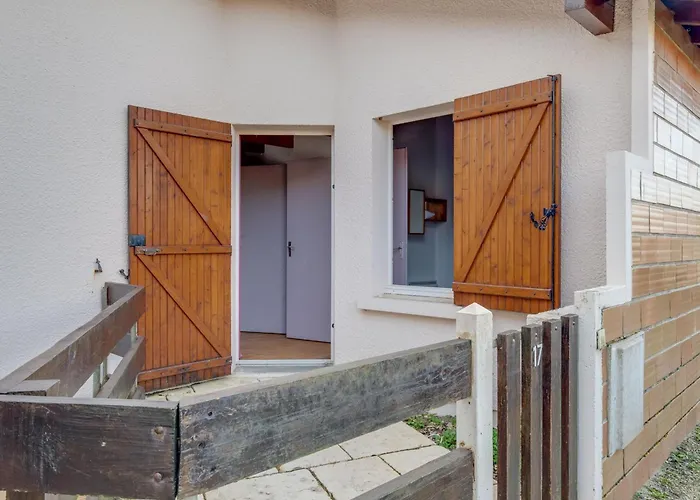 Maison mitoyenne à 300m de la plage avec jardin et parking, 4 pers - FR-1-521-164