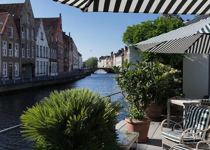 Hotel Van Cleef