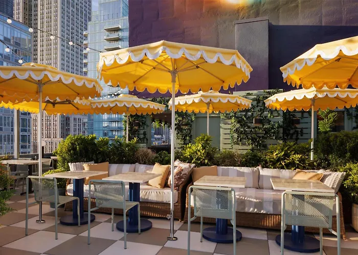 Hôtel 4 étoiles: Arlo Nomad