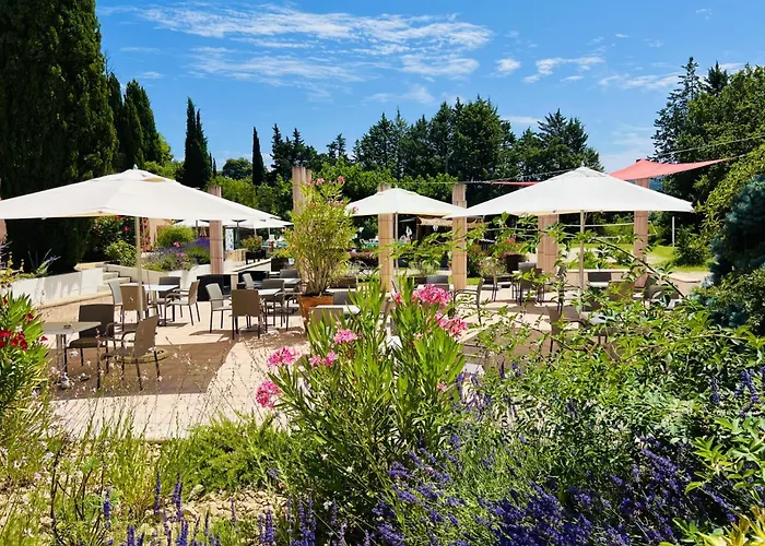 Village vacances Le Hameau des Oliviers