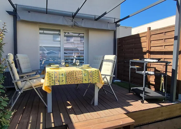 Le Reve Au Soleil Les Pieds Dans L'Eau - Villa 6 Personnes En Residence Avec Piscine A 700 M Des Plages