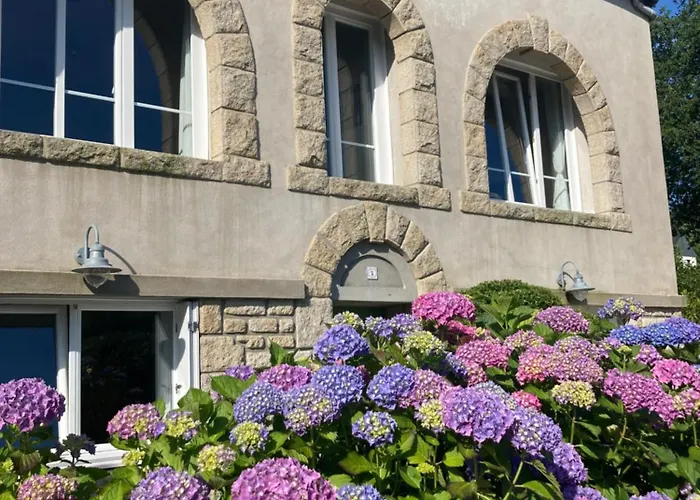 Hôtel central: Chambre d'hote Locronan