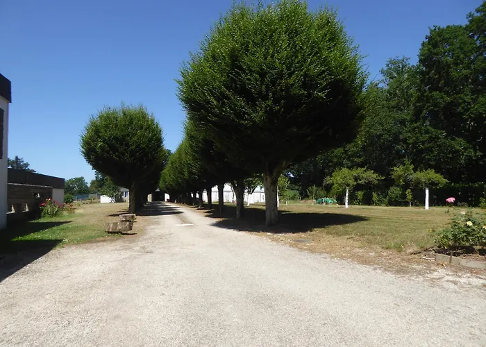 Domaine De La Chesnaie