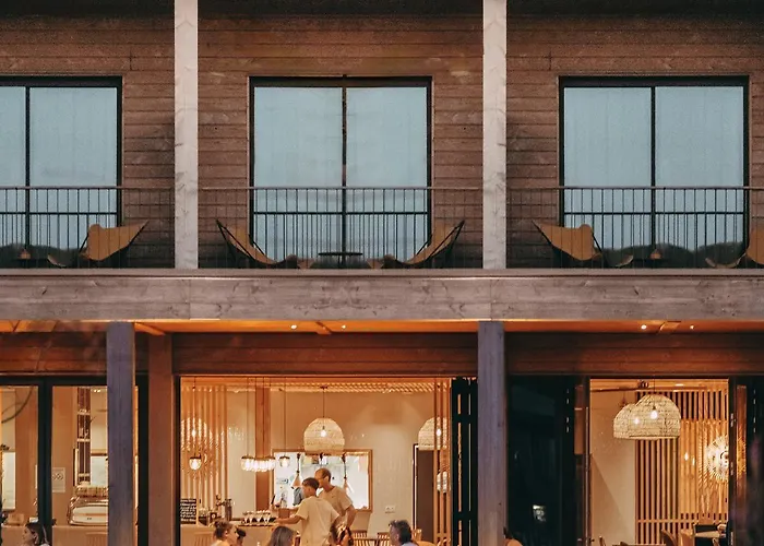 Hôtel pour familles: Hôtel le Bout du Parc de Versailles