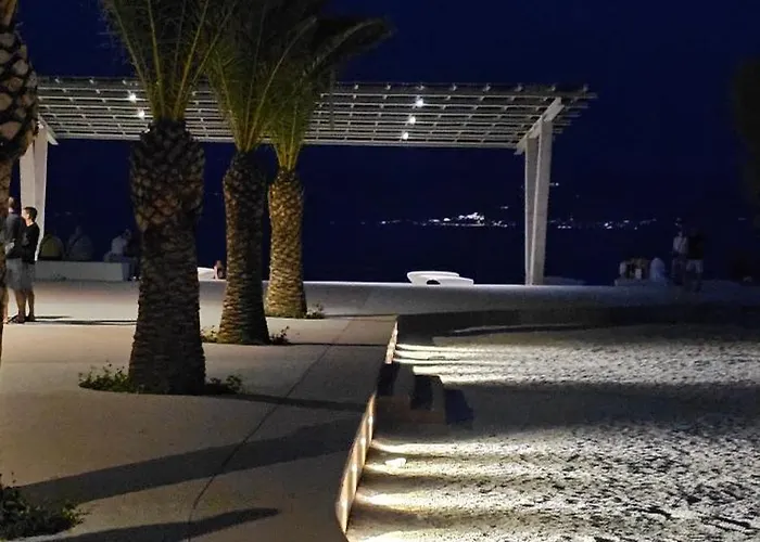 Adela Apartments - Beach Znjan Split