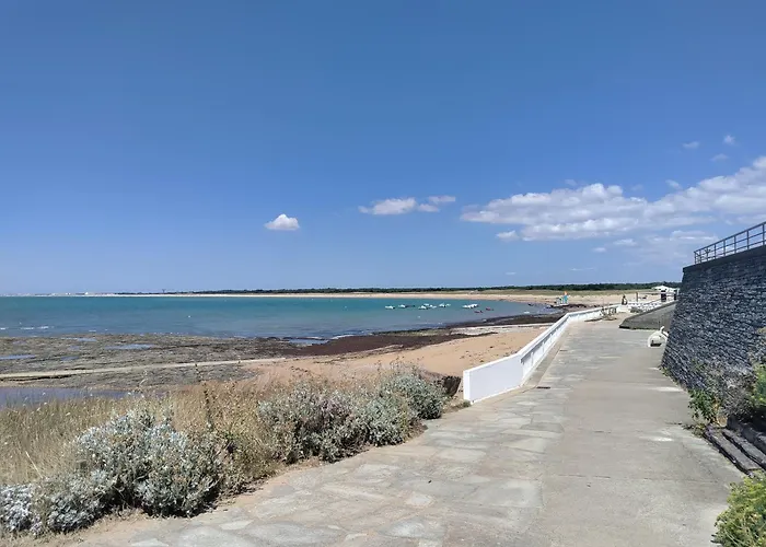 Appartement 2 pièces pour 4 personnes avec vue mer