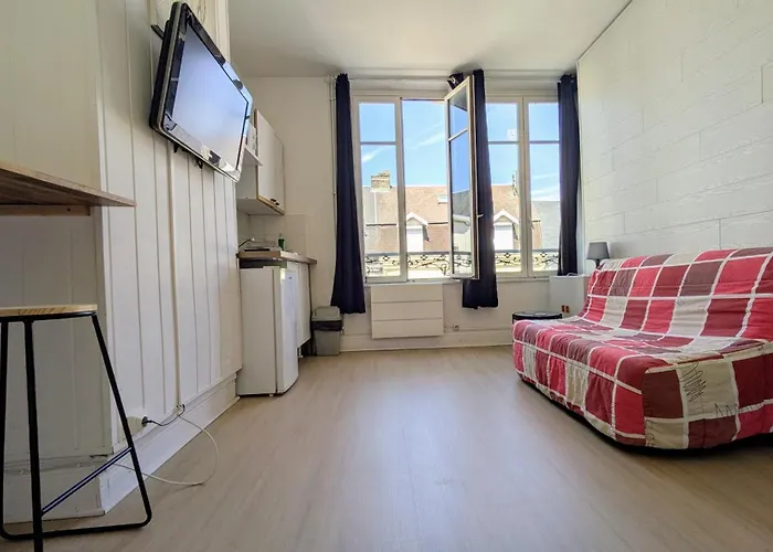 L'Opale 3, Studio 2 Pers