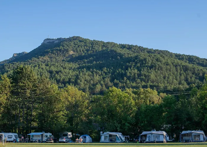 Camping Onlycamp De Chamarges