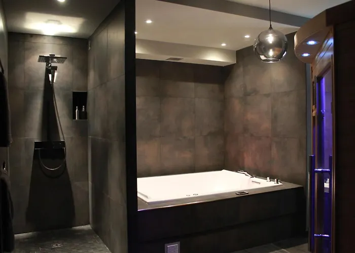 The Down Town Nenad'S Spa