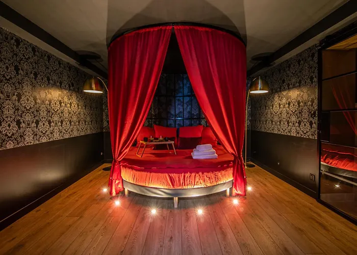 La Parenthese Numero 6 - Jacuzzi Reims