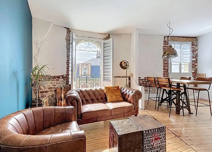 Appartement avec Balcon - Vue mer - 100m de la plage - Hypercentre - 55m2