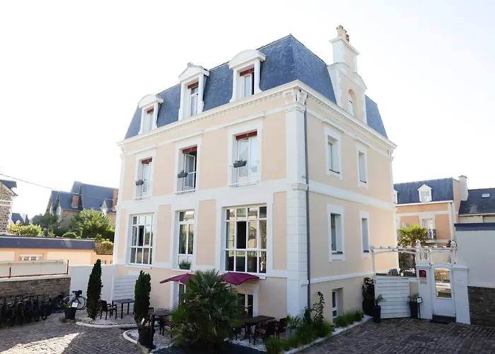 Hôtel 4 étoiles: Hôtel La Villefromoy