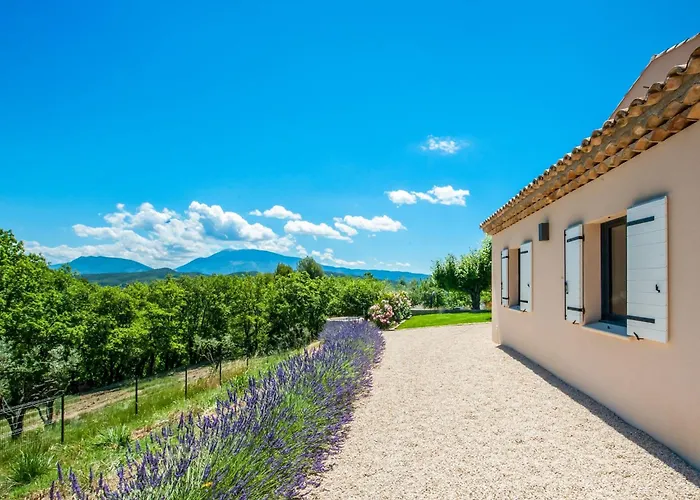 Holiday Home In Vaison La Romaine With Pool