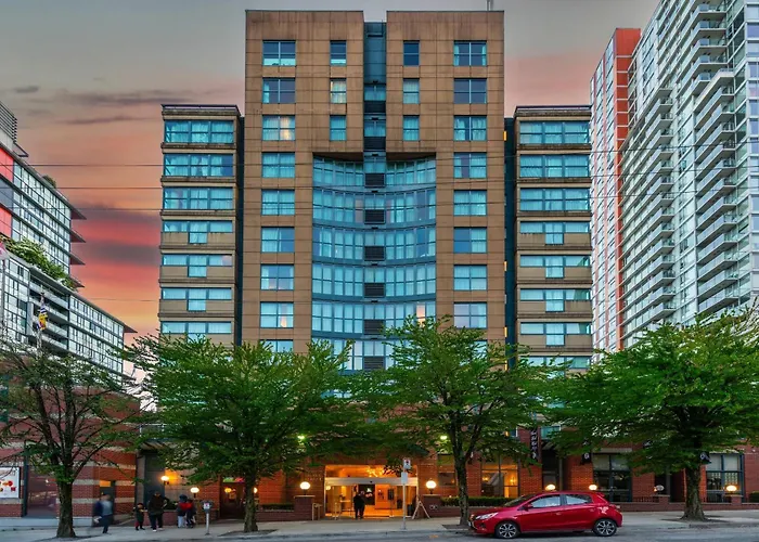 Grand Park & Suites Downtown Vancouver, An Ascend Collection