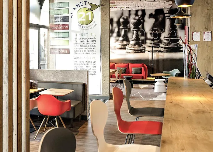Ibis Agen Centre - Rénové en 2026