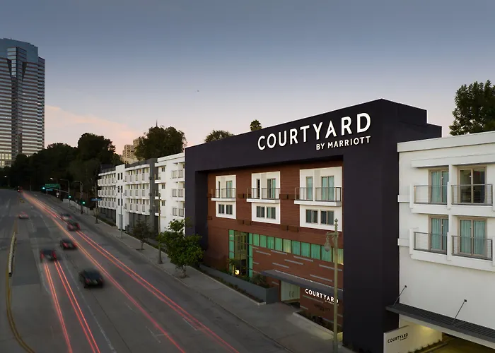 Courtyard Los Angeles Century City/Beverly Hills