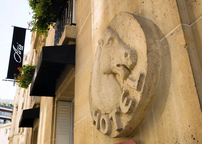 Hôtel de golf: Hotel Ares Eiffel