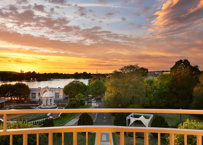 Hôtel Barrière le Grand Hôtel Enghien-les-Bains