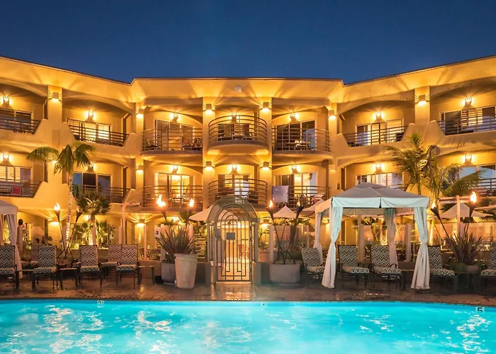 Pacific Terrace Hotel