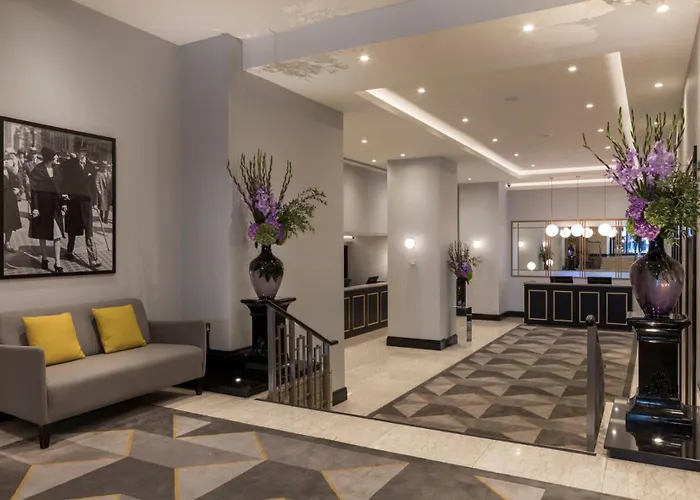  Cavendish London