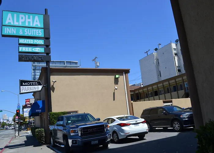 Alpha Inn And Suites