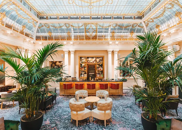 Hôtel pour familles: Hôtel du Louvre, in The Unbound Collection by Hyatt