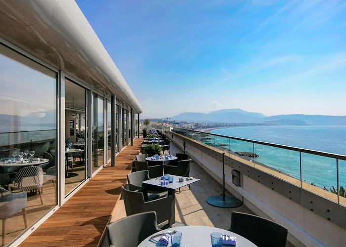 Hôtel de luxe: Radisson Blu Hotel Nice