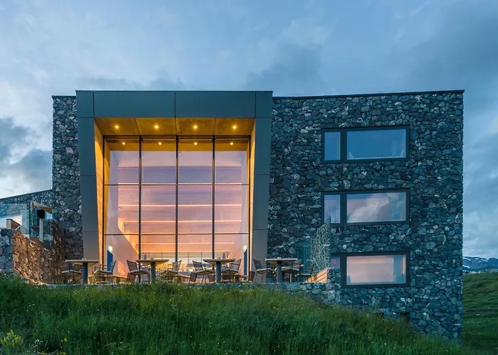 Chetzeron Ski-In & Ski-Out