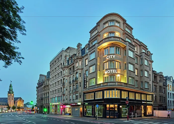 City Hotel