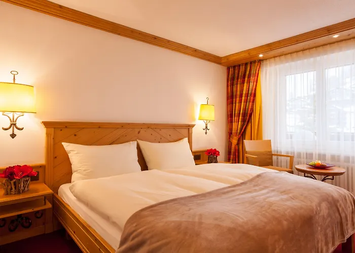 Hôtel pour familles: Hotel Holiday