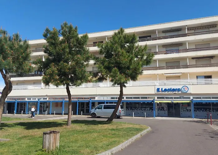 Mimizan-Plage - Grand Studio - 1 à 4 pers - Tout confort - 6 mn à pieds de la plage