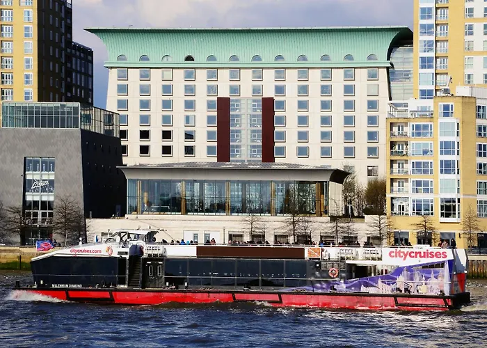 Hotel Jacuzzi Privatif Canary Riverside Plaza