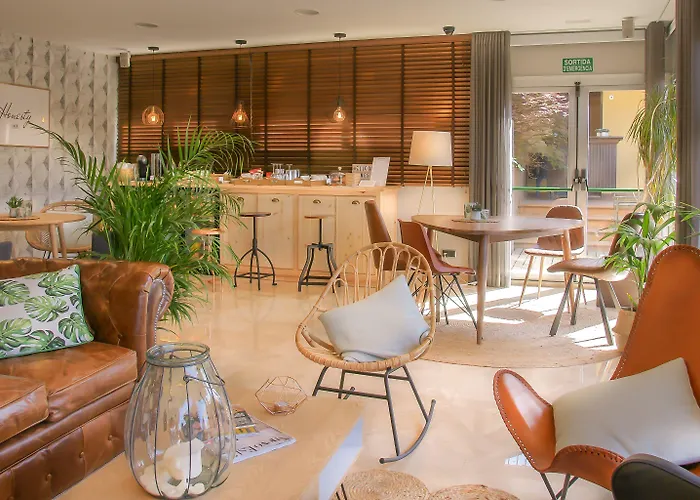 Hôtel 3 étoiles: Hotel Costabella