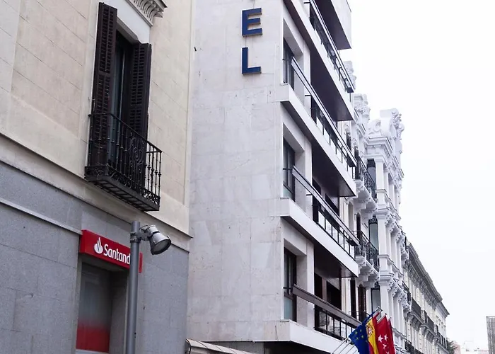 Hôtel: Hotel Serrano