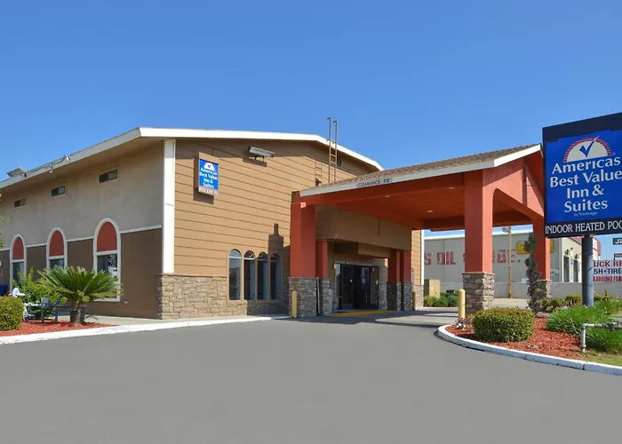 Americas Best Value Inn & Suites-East