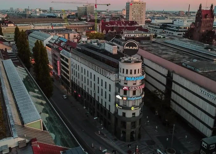 Hôtel 4 étoiles: Yours Truly