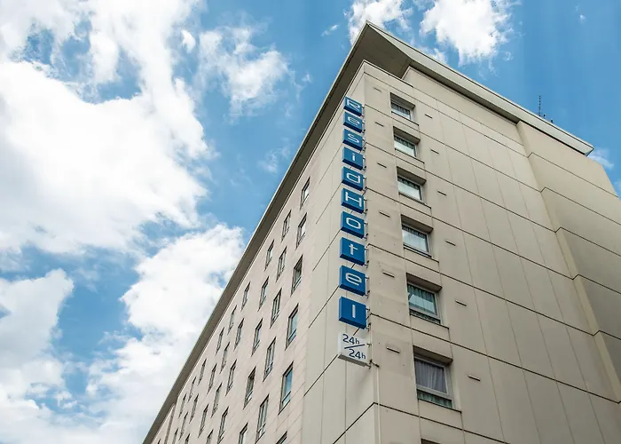 Hôtel de l'aéroport: Residhotel Lyon Part Dieu