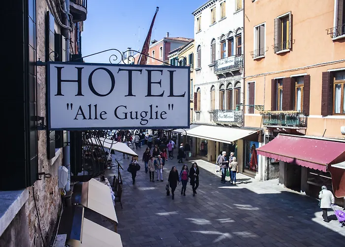  Alle Guglie Boutique