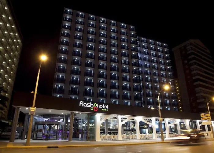 Flash Benidorm - Recommended Adults Only 4 Sup