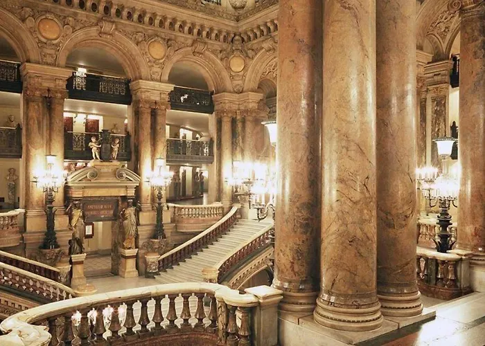 Hotel 10 Opéra by HappyCulture