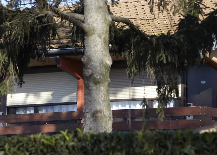 Campanile Villefranche-Sur-Saône