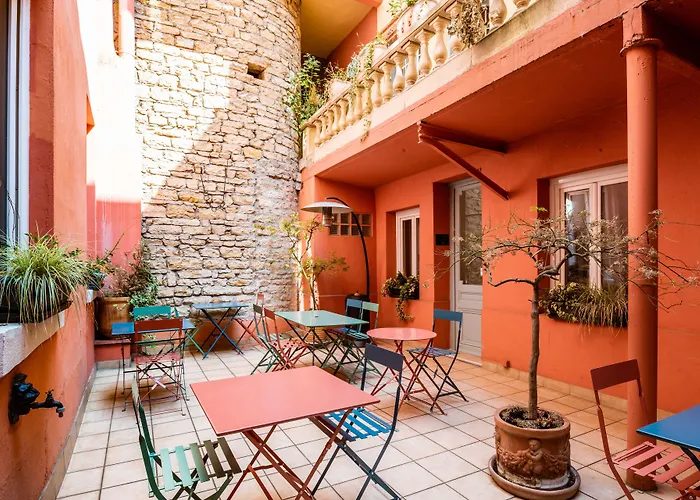 Hôtel 3 étoiles: Au Patio Morand